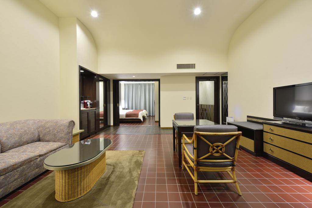 Hotel Exes Ishigaki Ishigaki  Exteriér fotografie